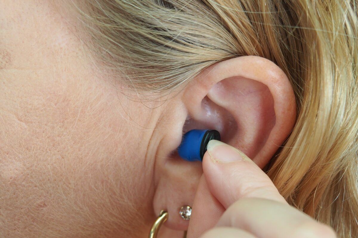 What Should You Look for in a Hearing Aid Provider?